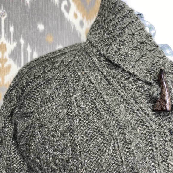 Ralph Lauren polo cableknit sweater large - Picture 3 of 16